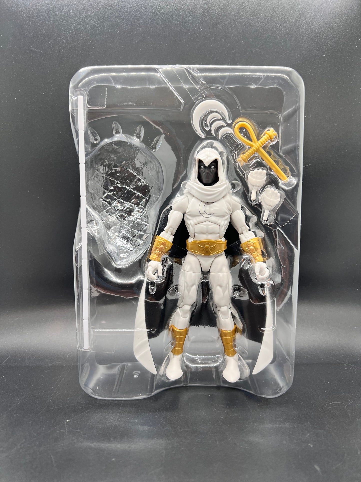 Strange Tales Marvel Legends Moon Knight Action Figure